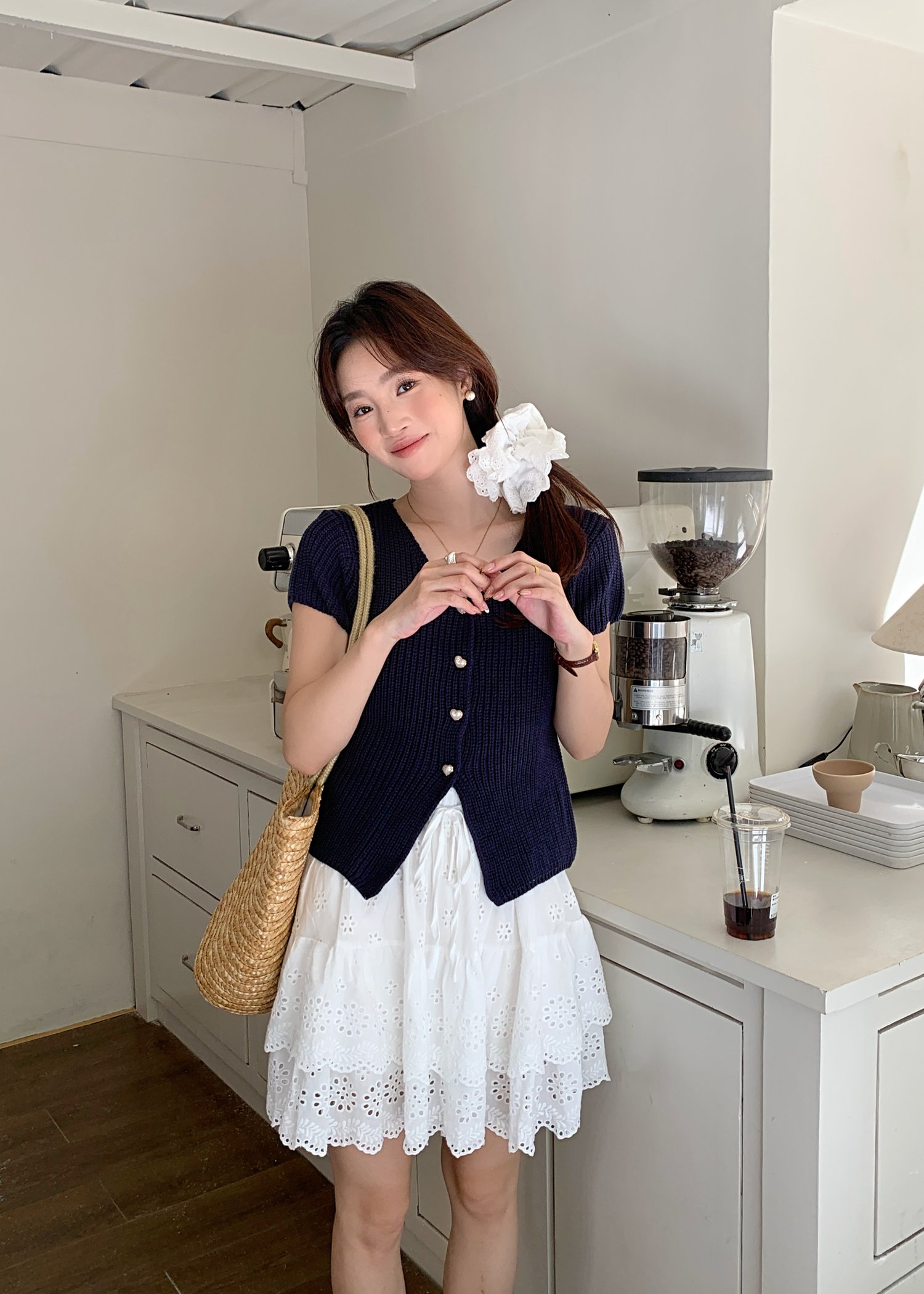 (DEFECT) Lola Hearty Buttoned Knit Top in Navy Blue