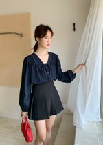 (DEFECT) Gracie Puffy Long Sleeve Blouse in Navy Blue