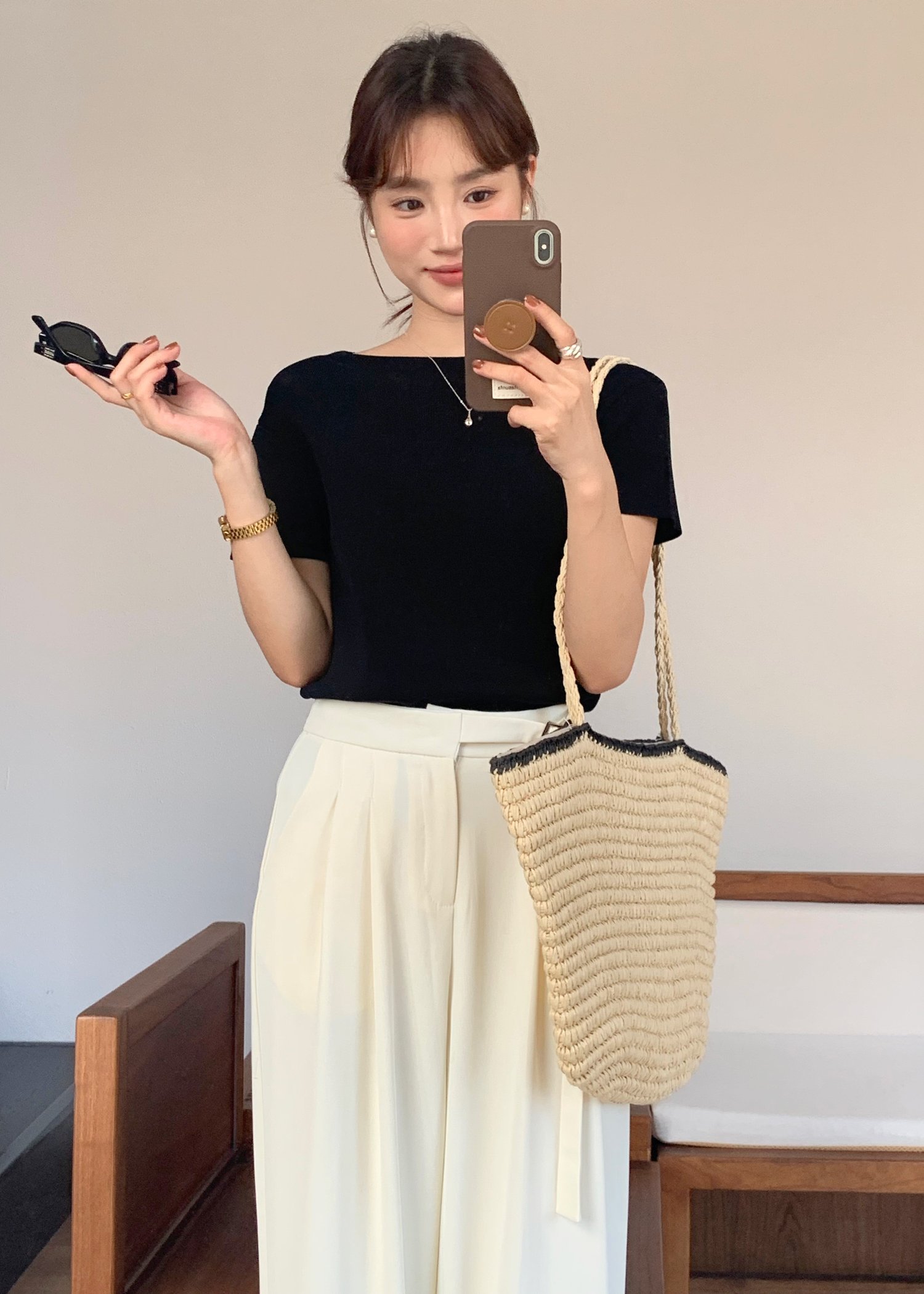 Classic Wide Leg Trousers in Apricot