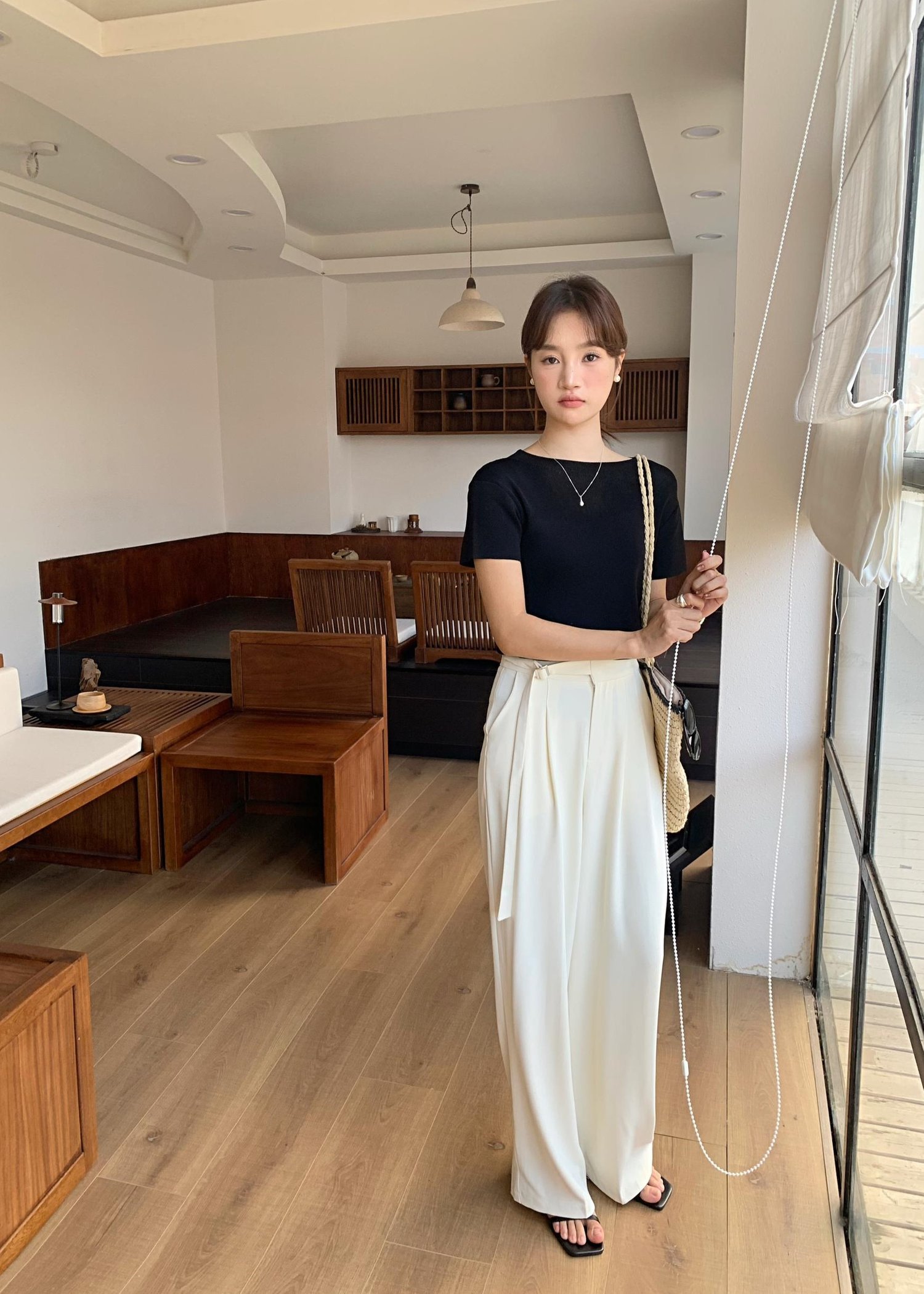 Classic Wide Leg Trousers in Apricot