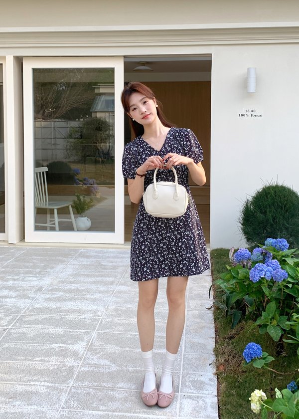 (DEFECT) Le' Reve Floral Mini Dress in Black