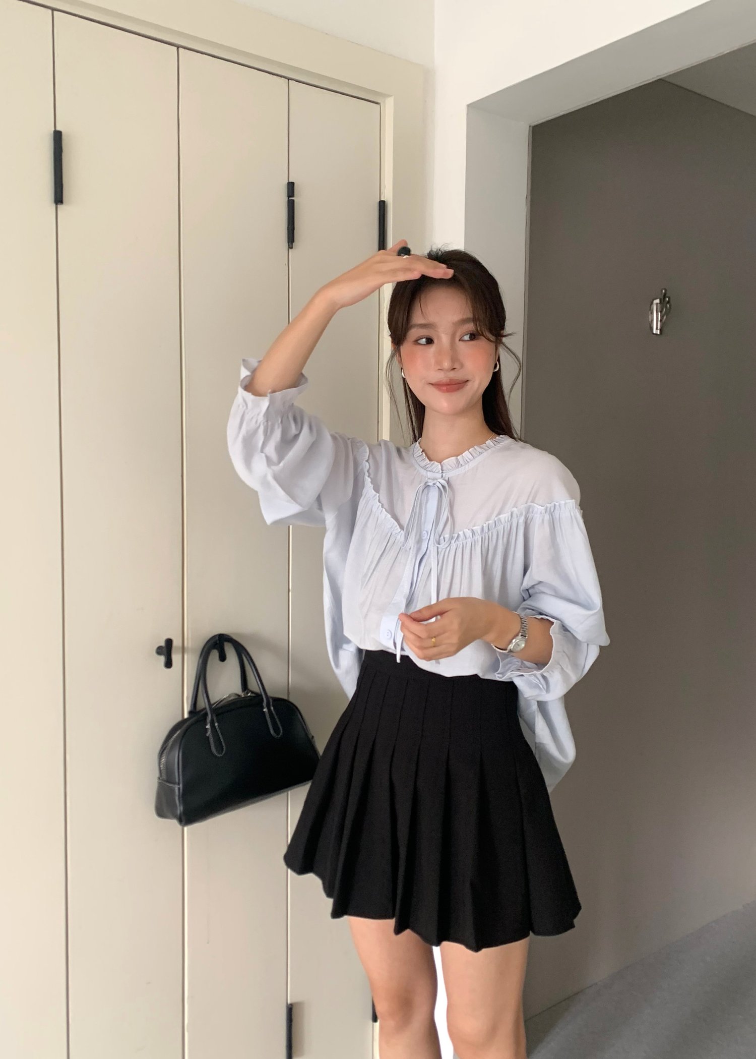 (DEFECT) Eileen Long Sleeve Blouse in Blue