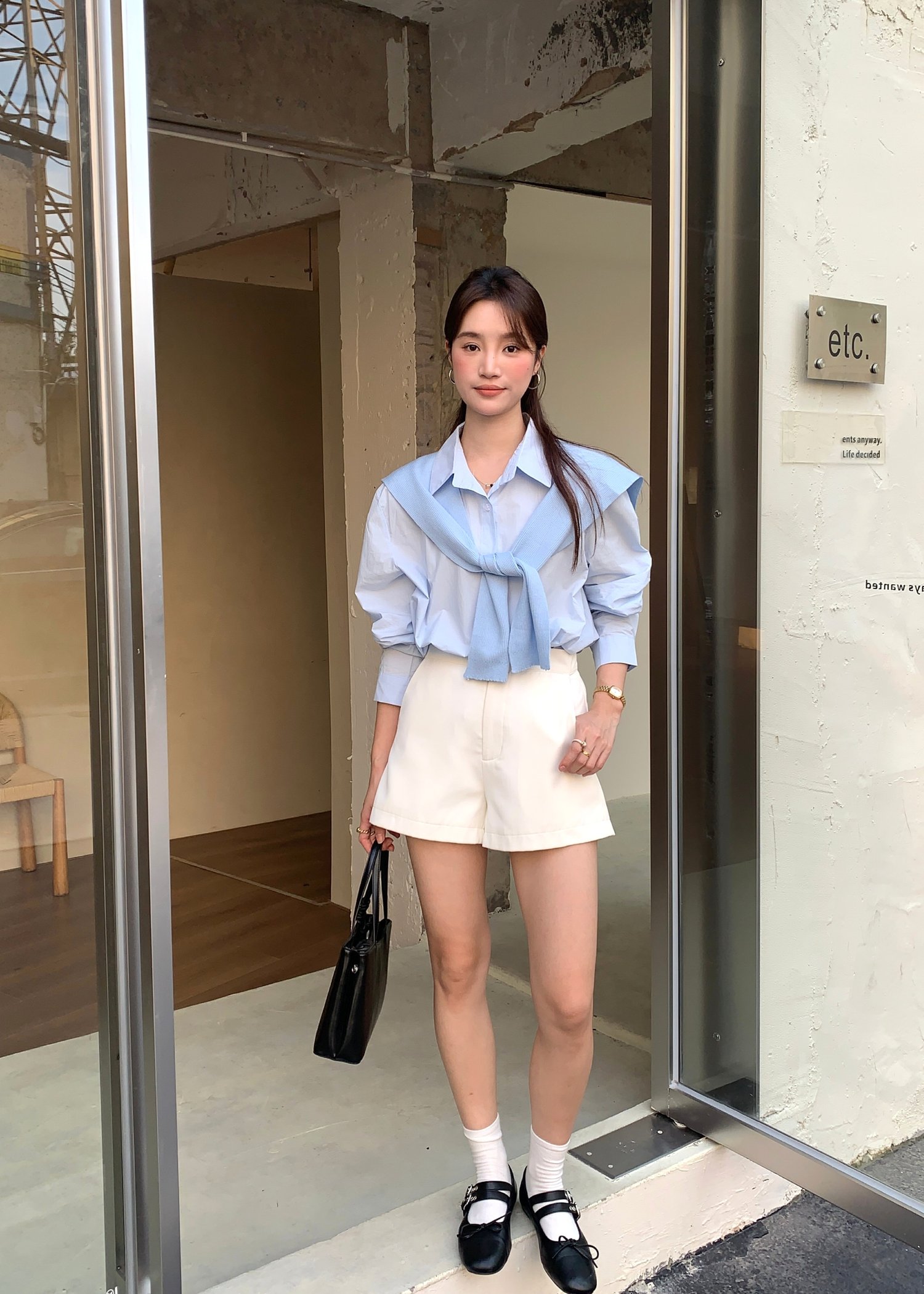 (DEFECT) Laure Everyday Blouse in Blue