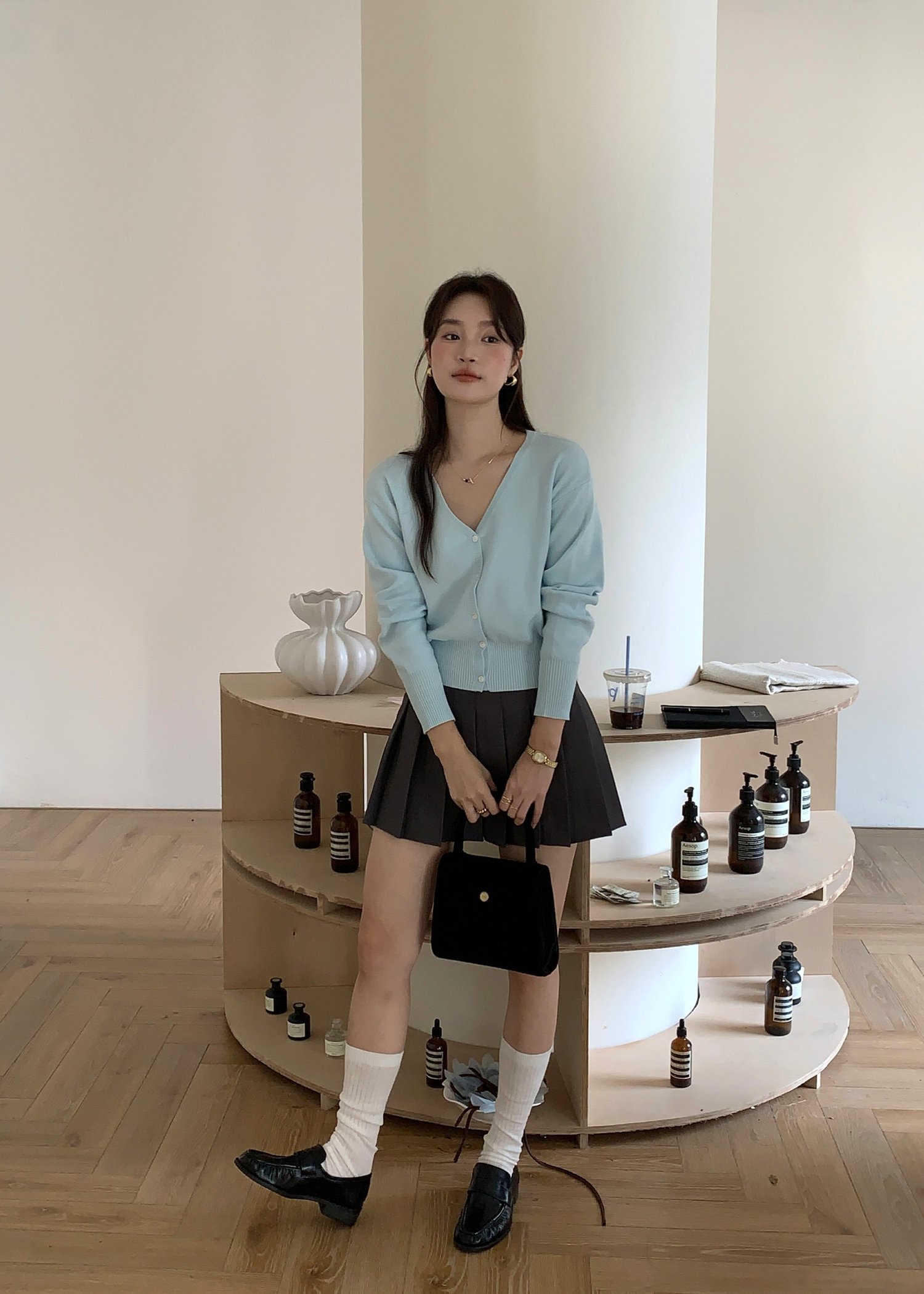 (DEFECT) Elena Long Sleeve Knit Top in Blue