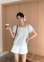 (DEFECT) Hannah Garden Lacey Top in Milk Green