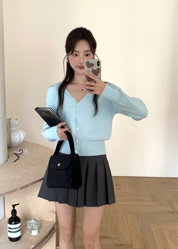 Elena Long Sleeve Knit Top in Blue