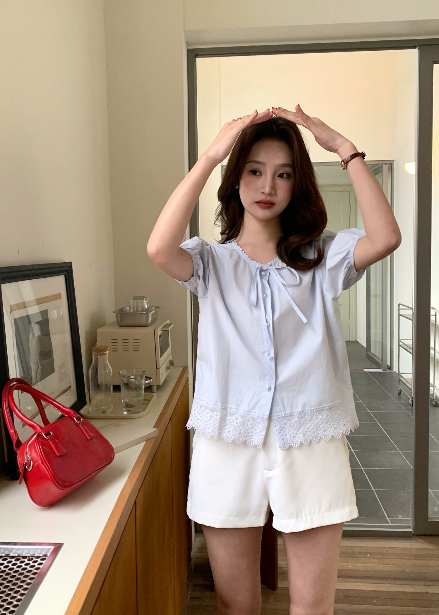 (DEFECT) Carine Lacey Pearl Buttoned Blouse in Blue