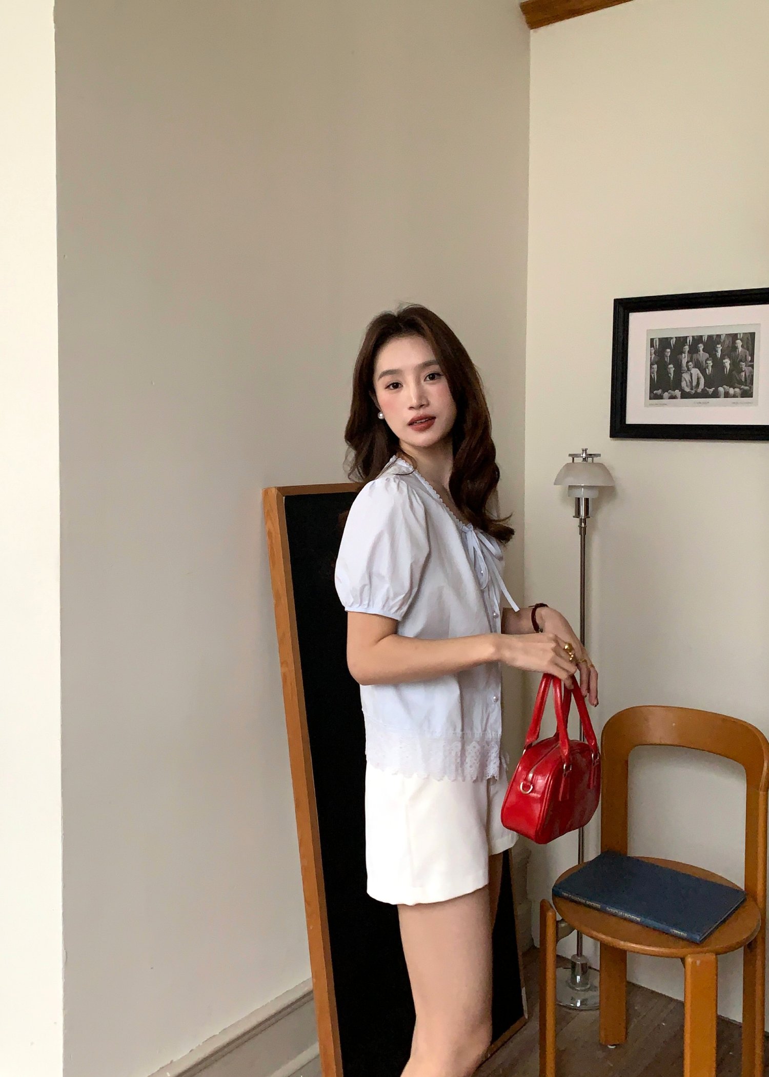 (DEFECT) Carine Lacey Pearl Buttoned Blouse in Blue