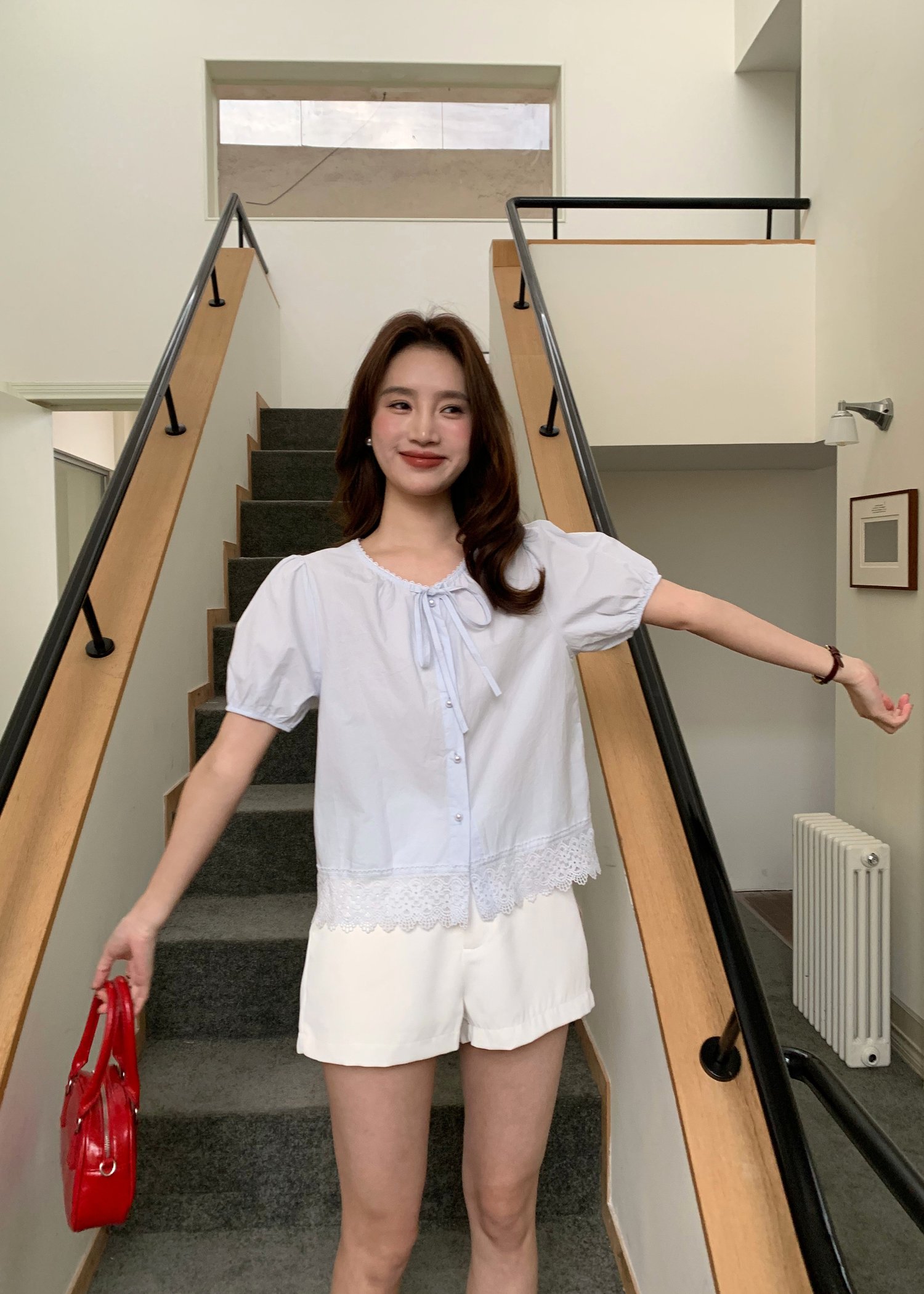 (DEFECT) Carine Lacey Pearl Buttoned Blouse in Blue