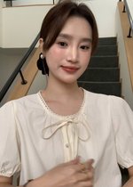 (DEFECT) Carine Lacey Pearl Buttoned Blouse in Butter