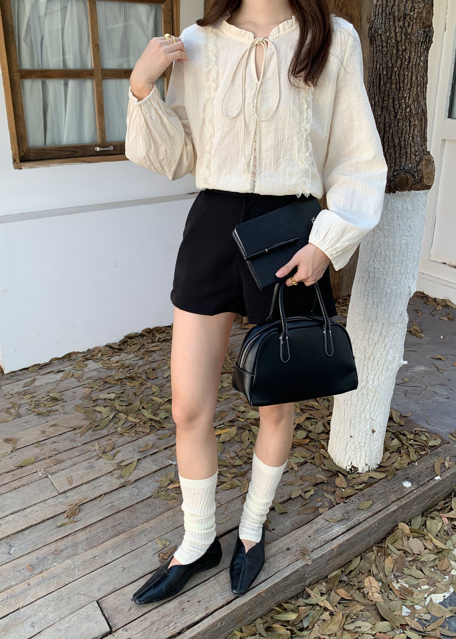 Your Everyday Classic Short in Black