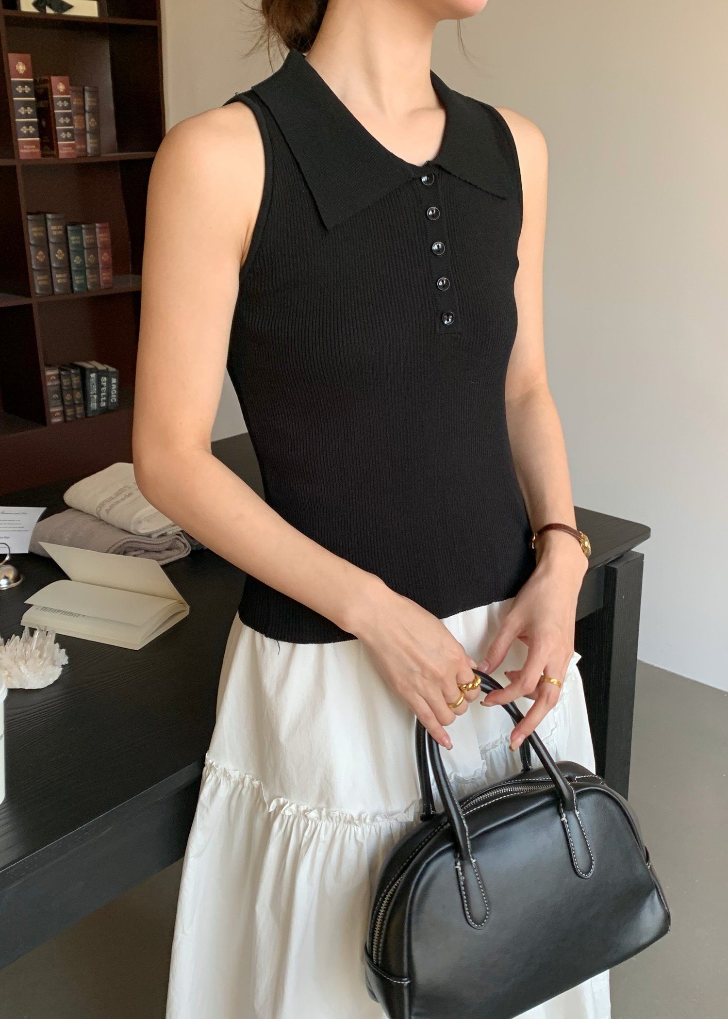 (DEFECT) Nera Cami Knit Top in Black