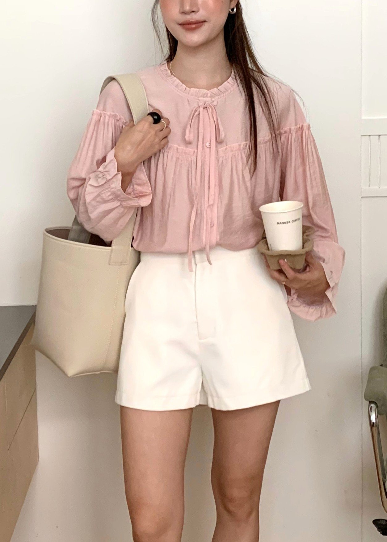 Your Everyday Classic Short in White