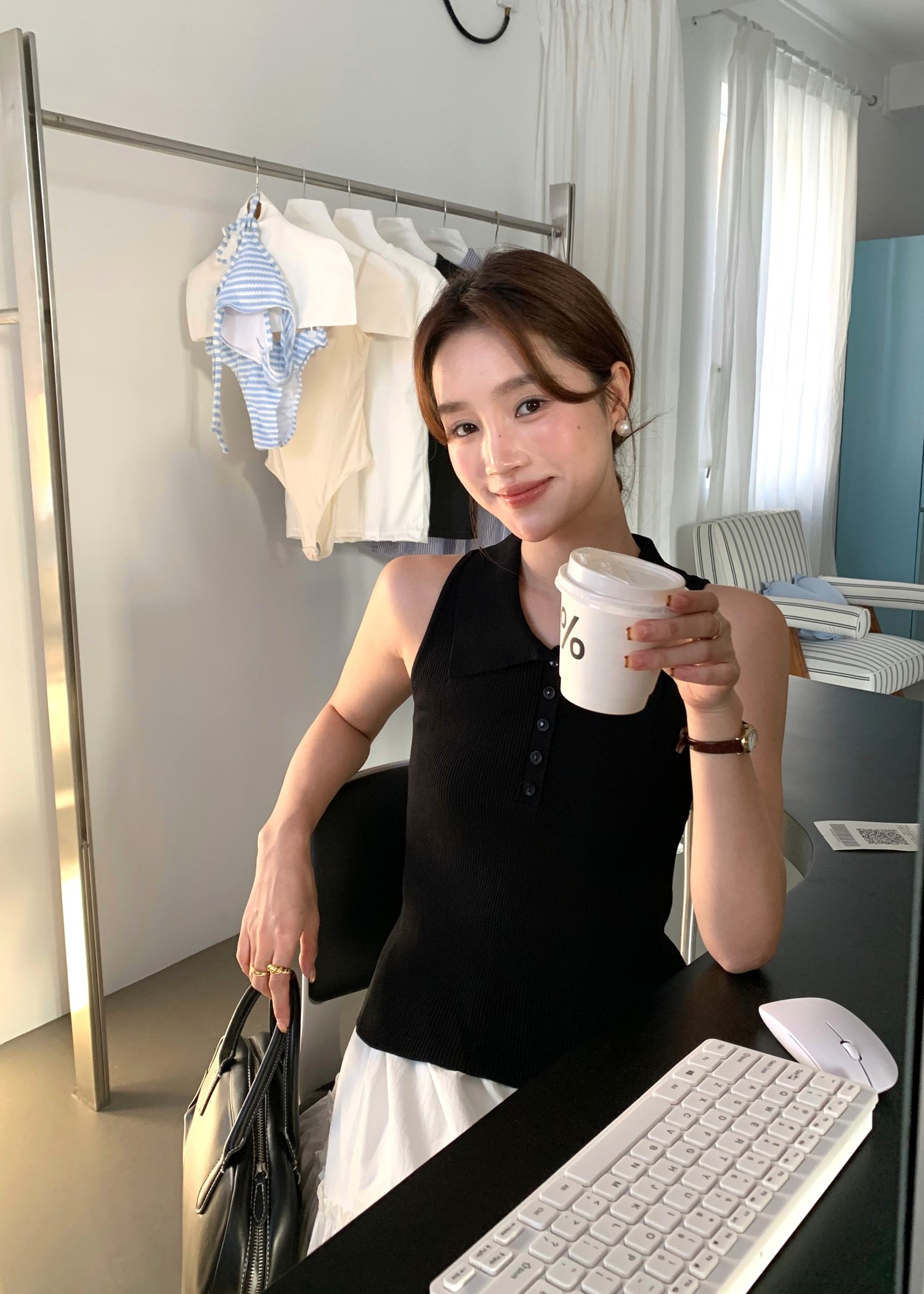 (DEFECT) Nera Cami Knit Top in Black