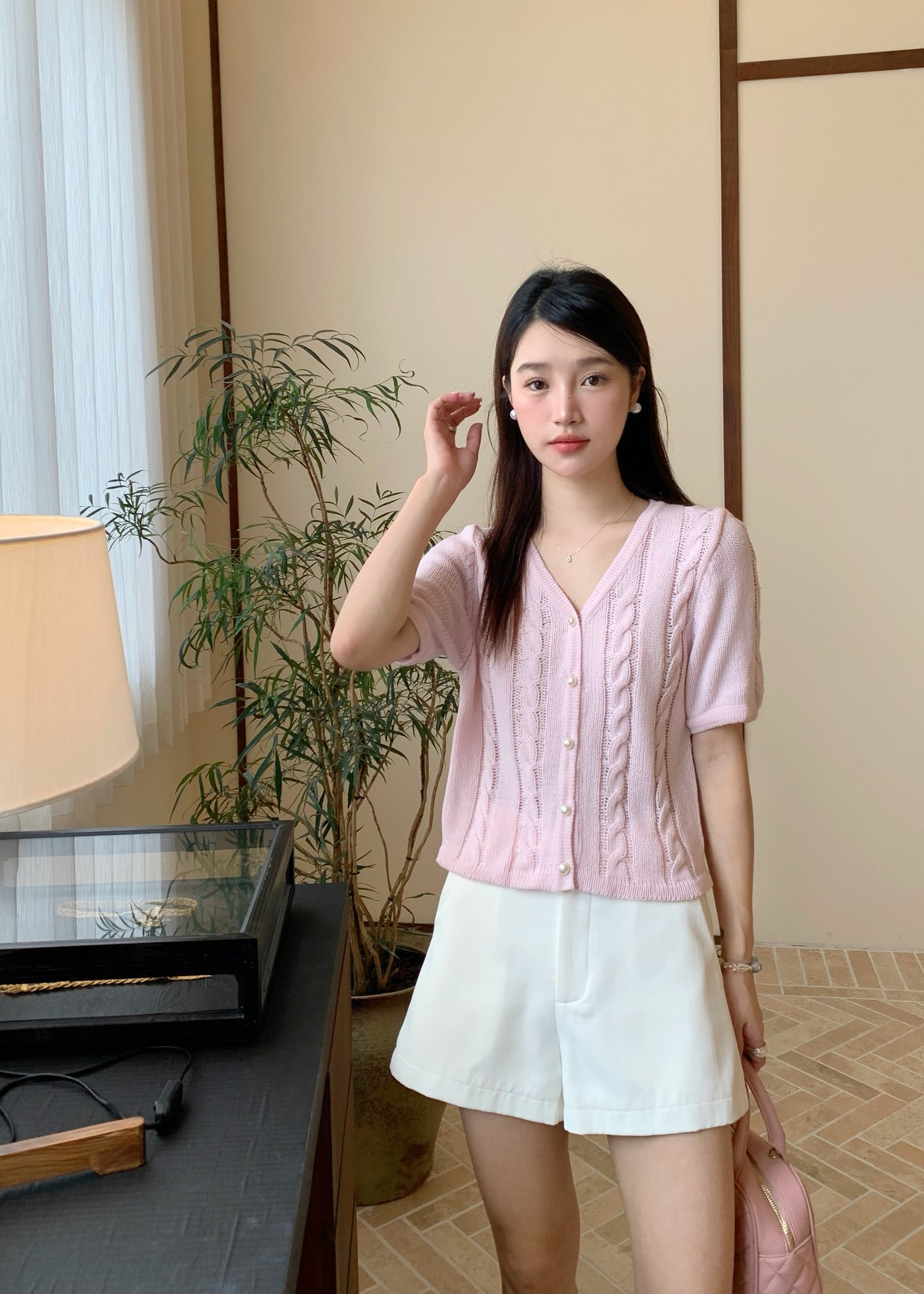 Your Everyday Classic Short in White