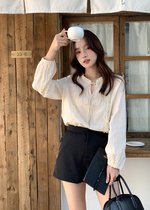 Your Everyday Classic Short in Black