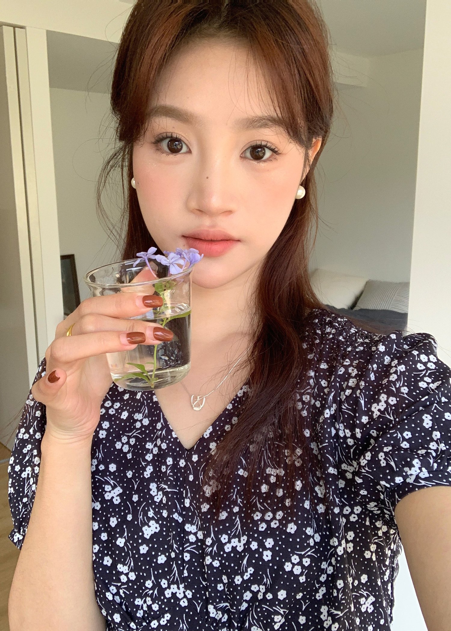 Le' Reve Floral Mini Dress in Black