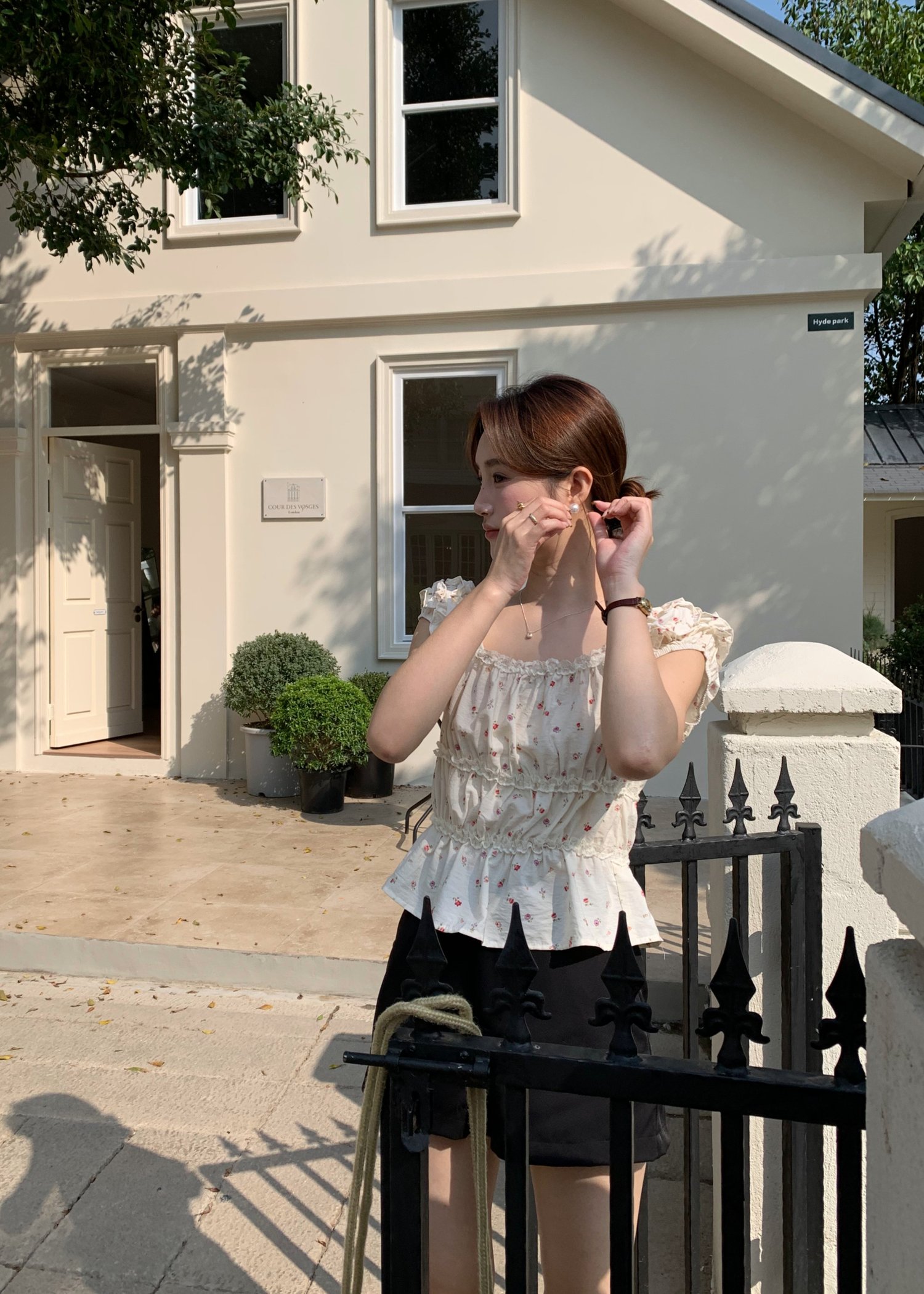 Mona Lacey Floral Top in Milk