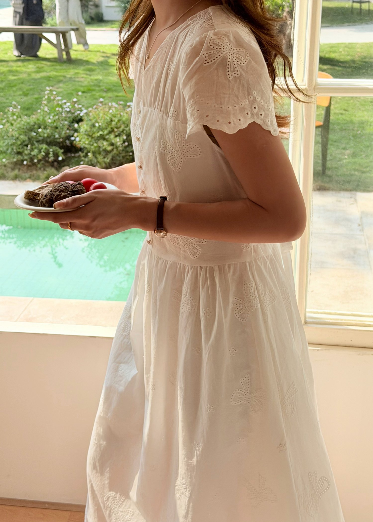 (DEFECT) Elise Embroidery Eyelet Dress in White