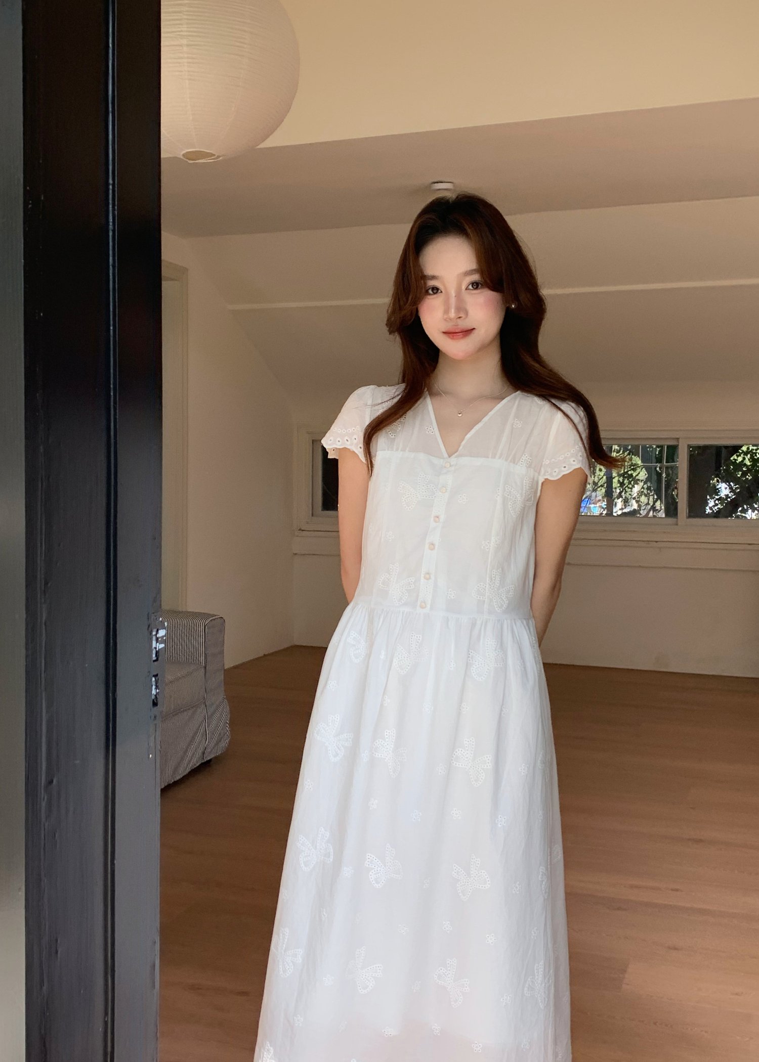 (DEFECT) Elise Embroidery Eyelet Dress in White