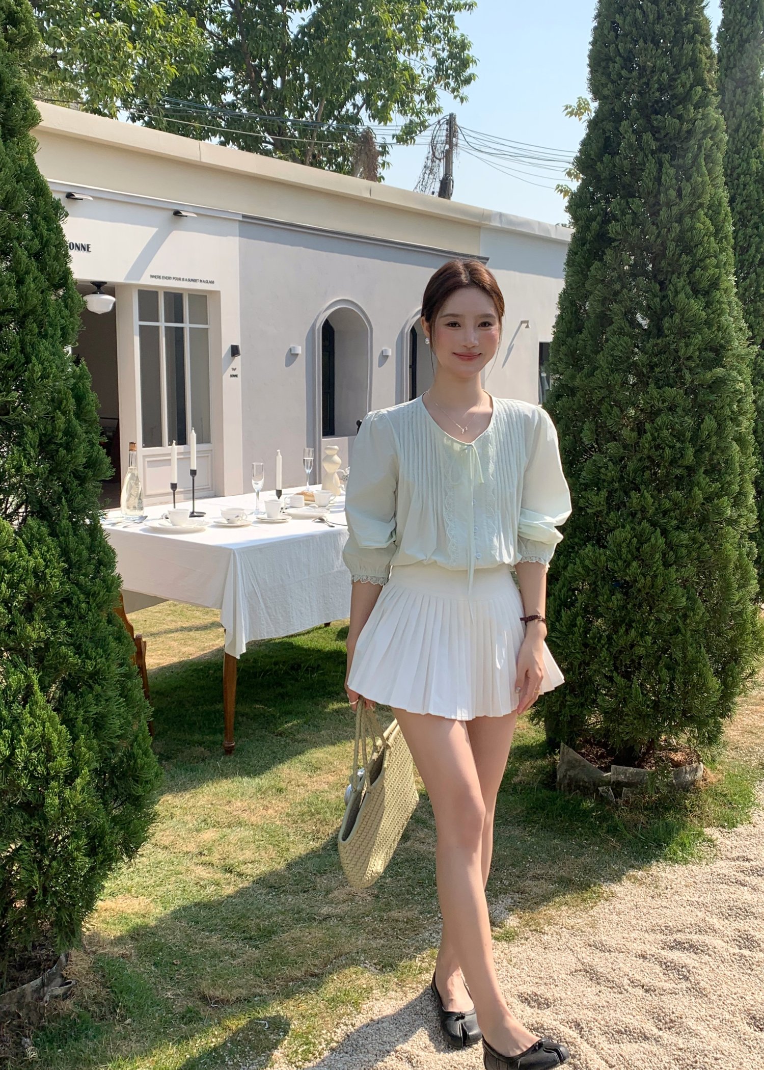 (DEFECT) Arris Lacey Pleated Blouse in Milk Green