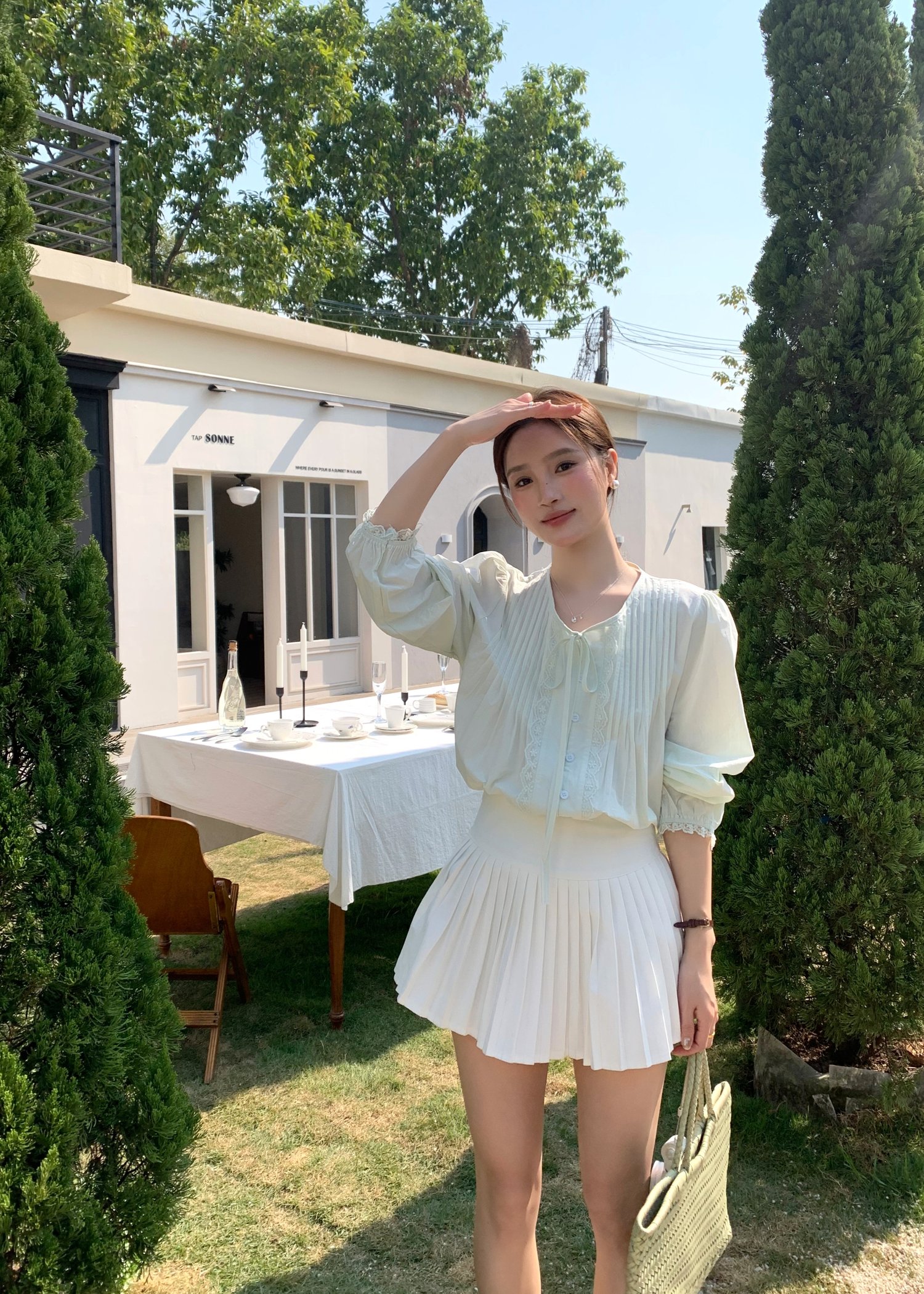 (DEFECT) Arris Lacey Pleated Blouse in Milk Green