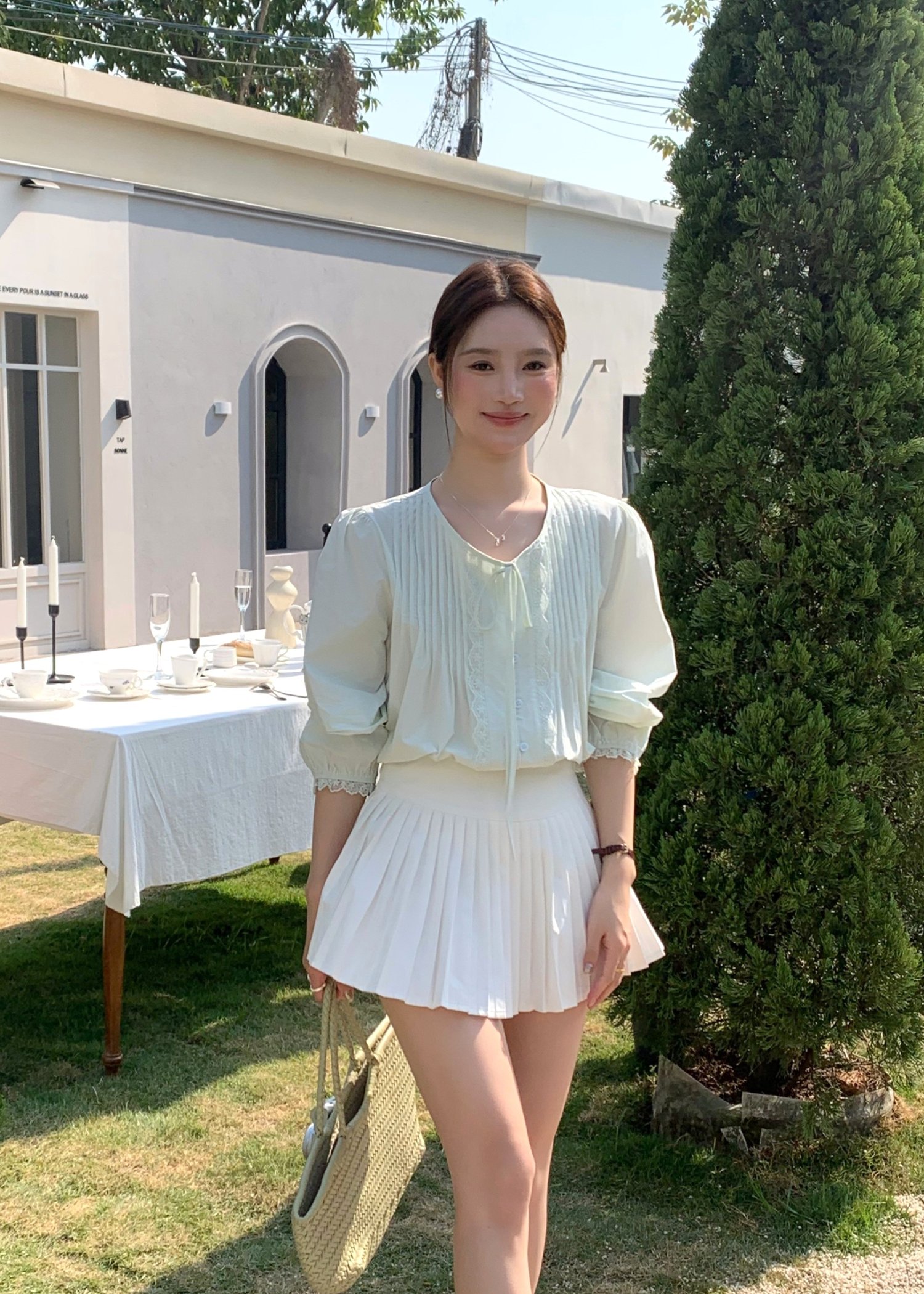 (DEFECT) Arris Lacey Pleated Blouse in Milk Green