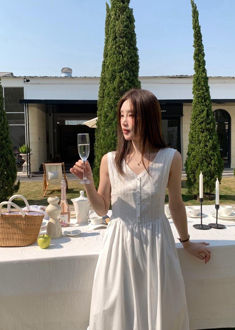 L' Amour Garden Lacey Dress in White