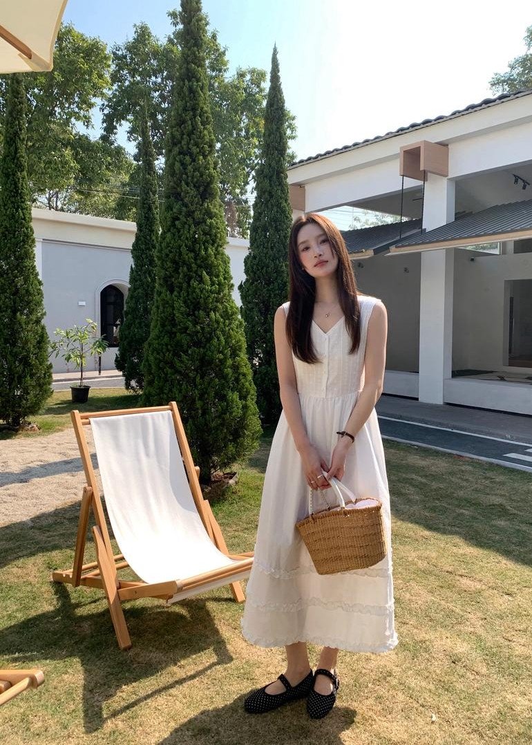 L' Amour Garden Lacey Dress in White