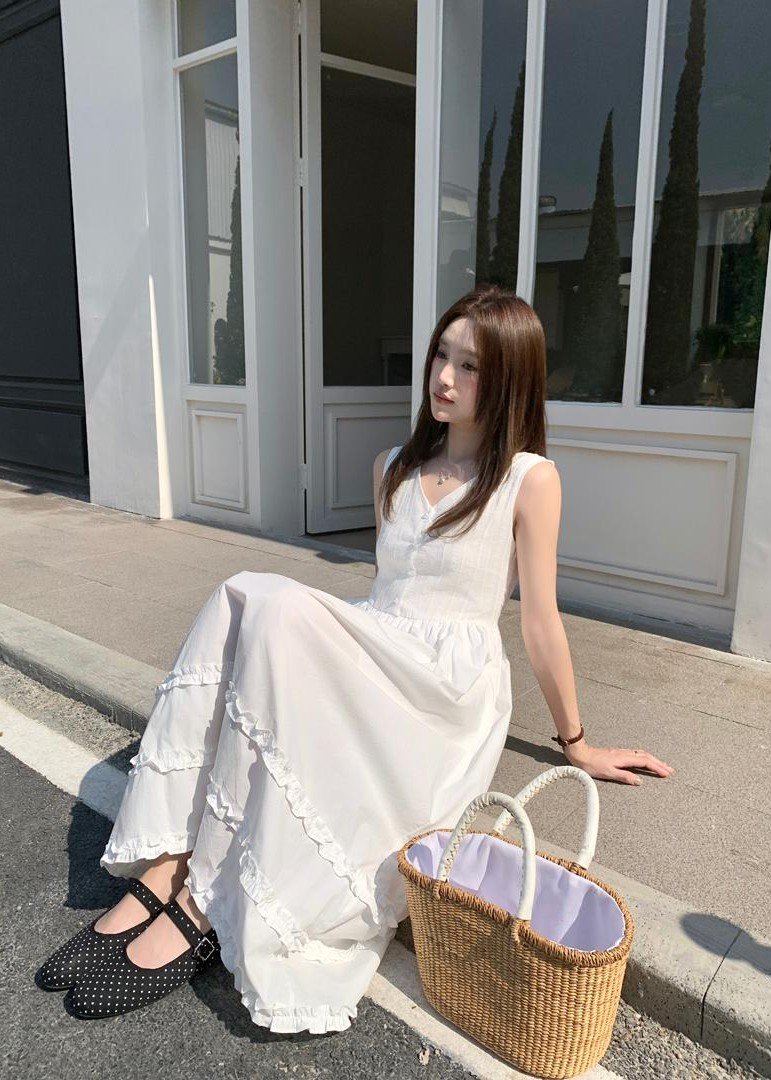 L' Amour Garden Lacey Dress in White