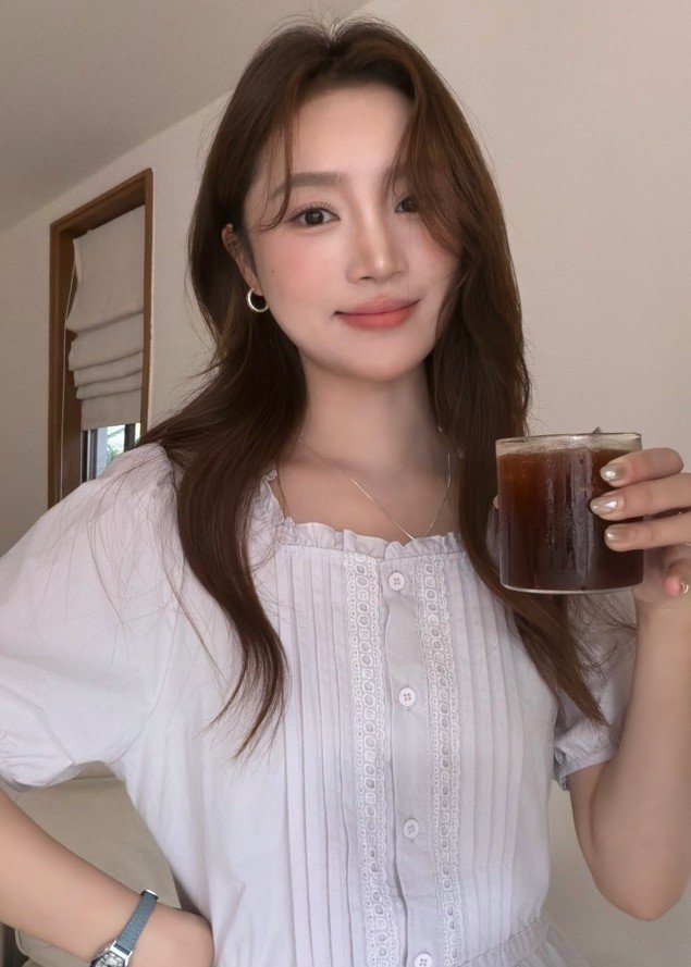 (BACKORDER) Helena Ribbon Lacey Blouse in Yam