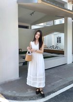 L' Amour Garden Lacey Dress in White