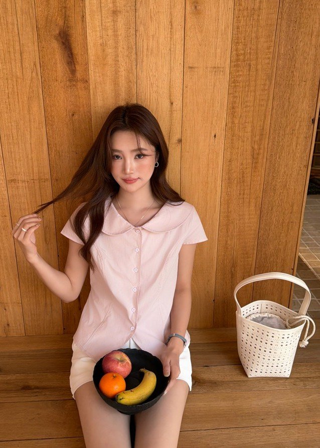 Hazel Collar Top in Pink