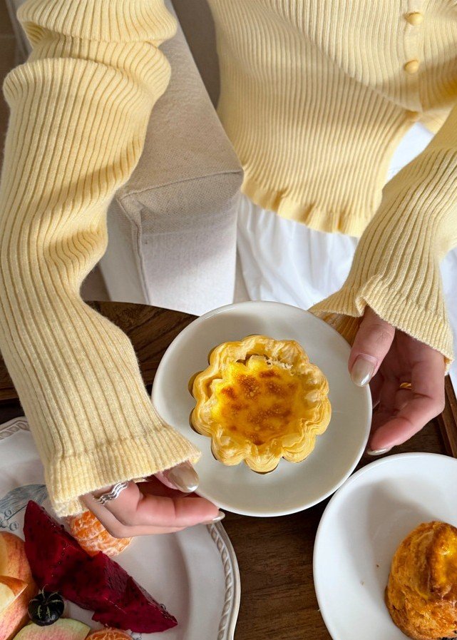 Janis Fufu Knit Top in Baby Yellow