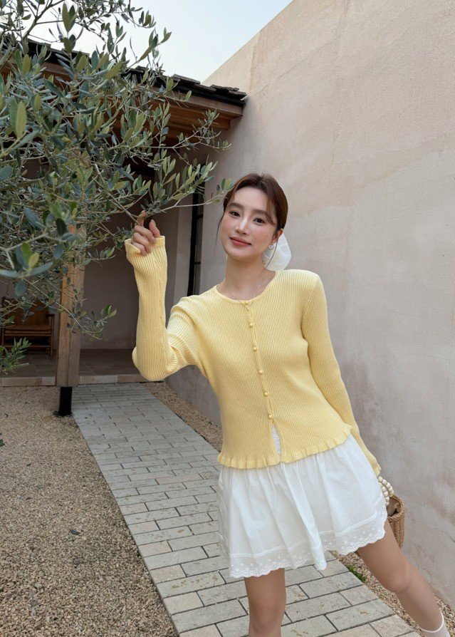 Janis Fufu Knit Top in Baby Yellow