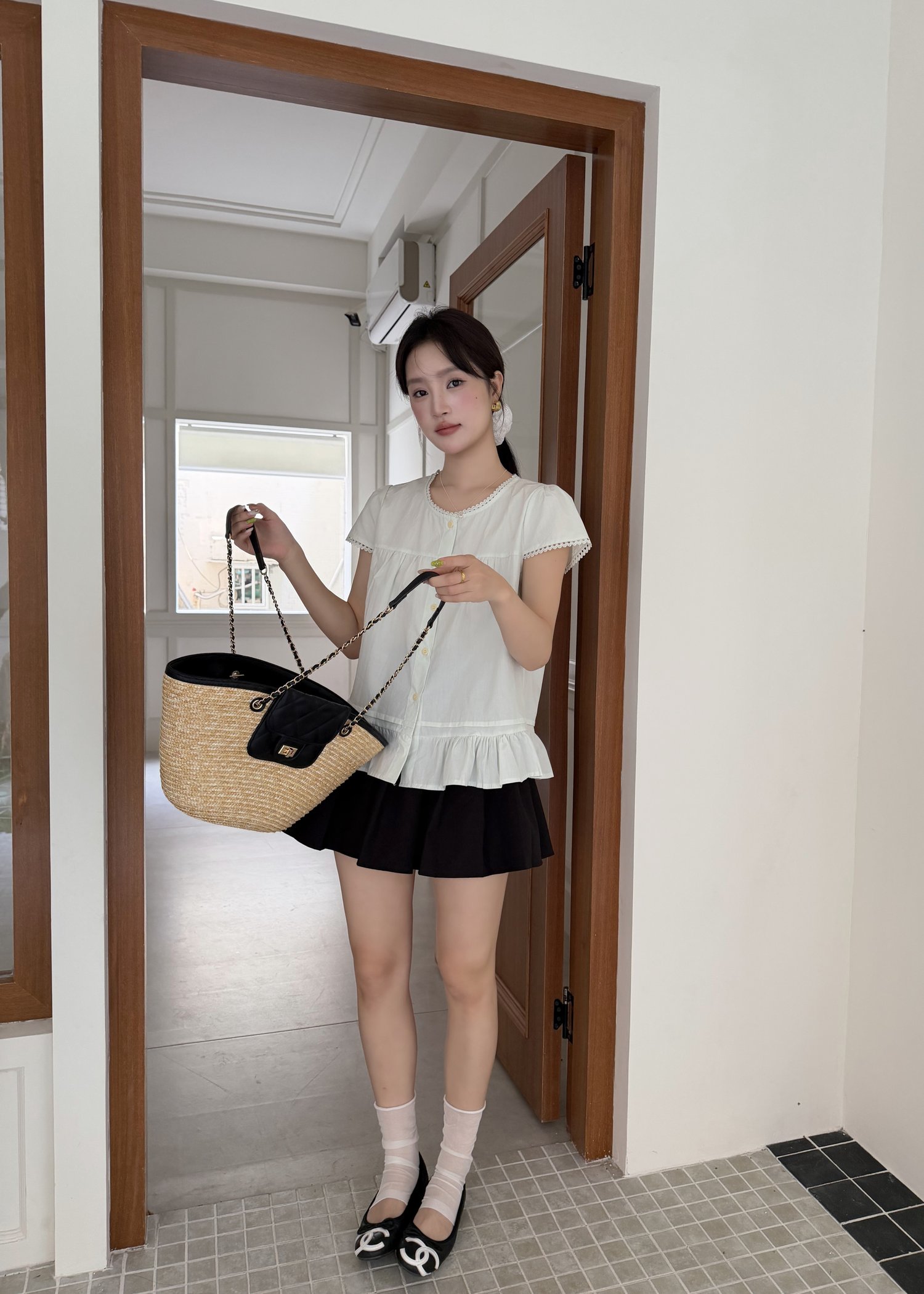 Leyla Flare Blouse in Baby Green