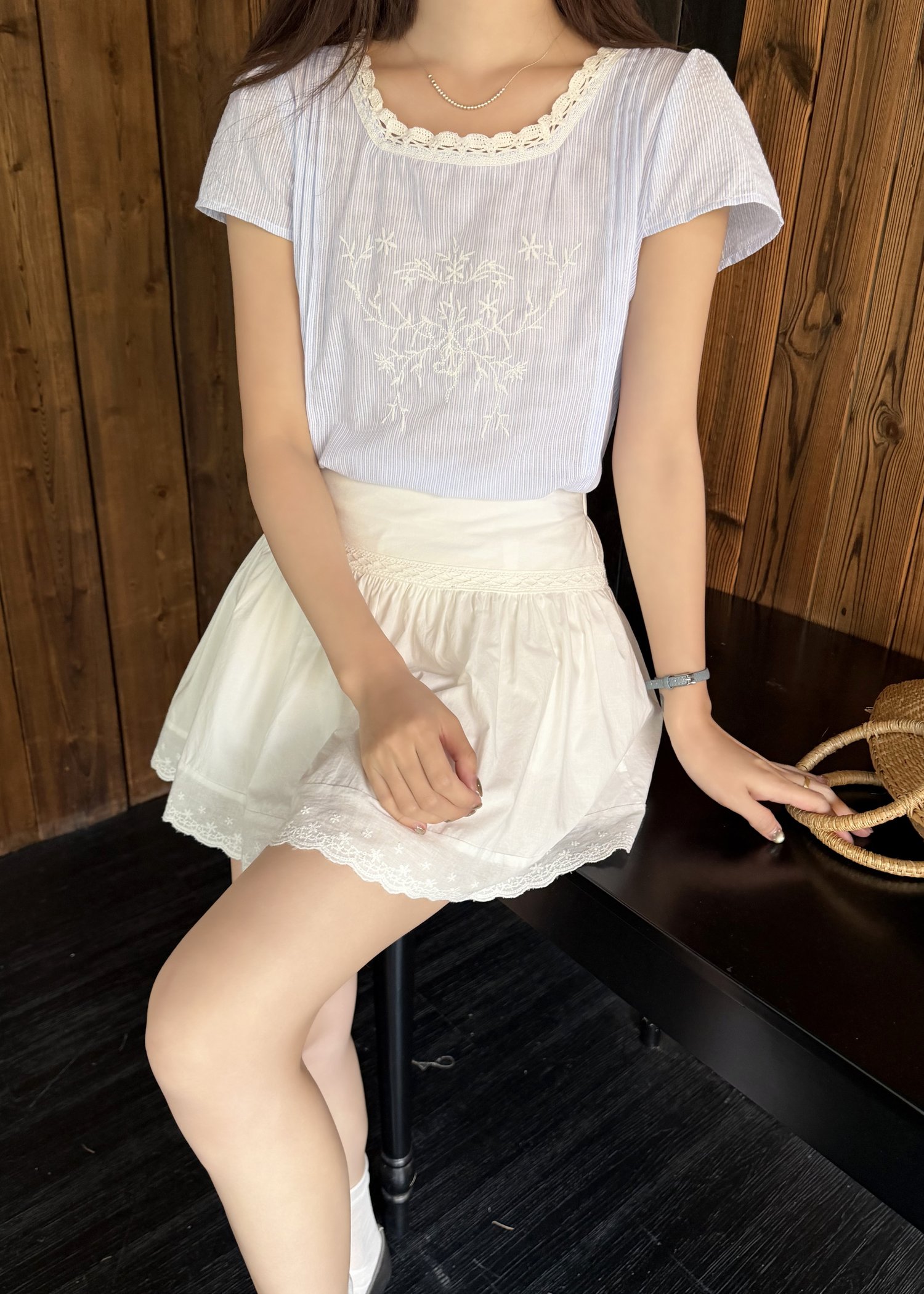 Elise Embroidery Lacey Blouse in Blue