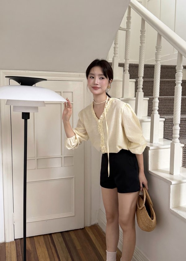 Emma Ruffles Blouse in Butter
