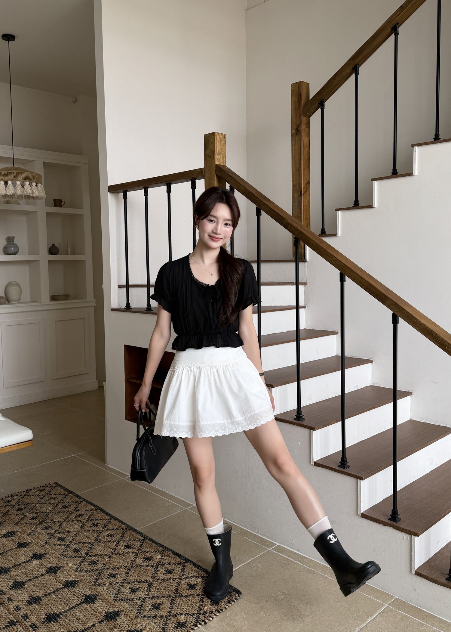 Carol Lacey Blouse in Black