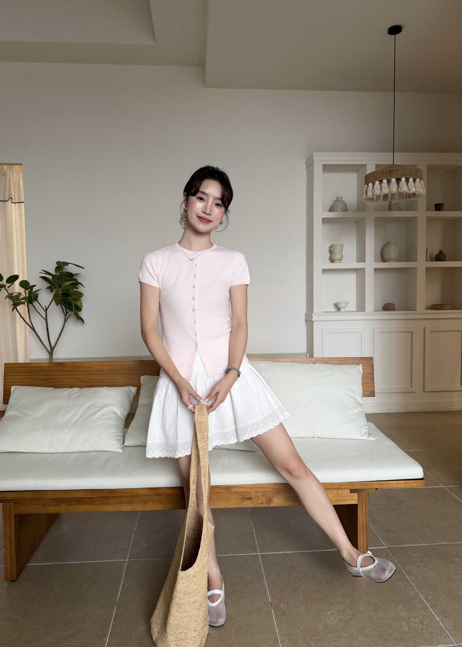 Daphne Buttoned Knit Top in Baby Pink