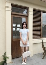 Daphne Buttoned Knit Top in Baby Blue