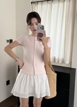 Daphne Buttoned Knit Top in Baby Pink