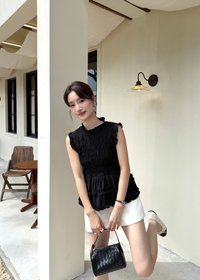 Emmie Ruffles Blouse in Black