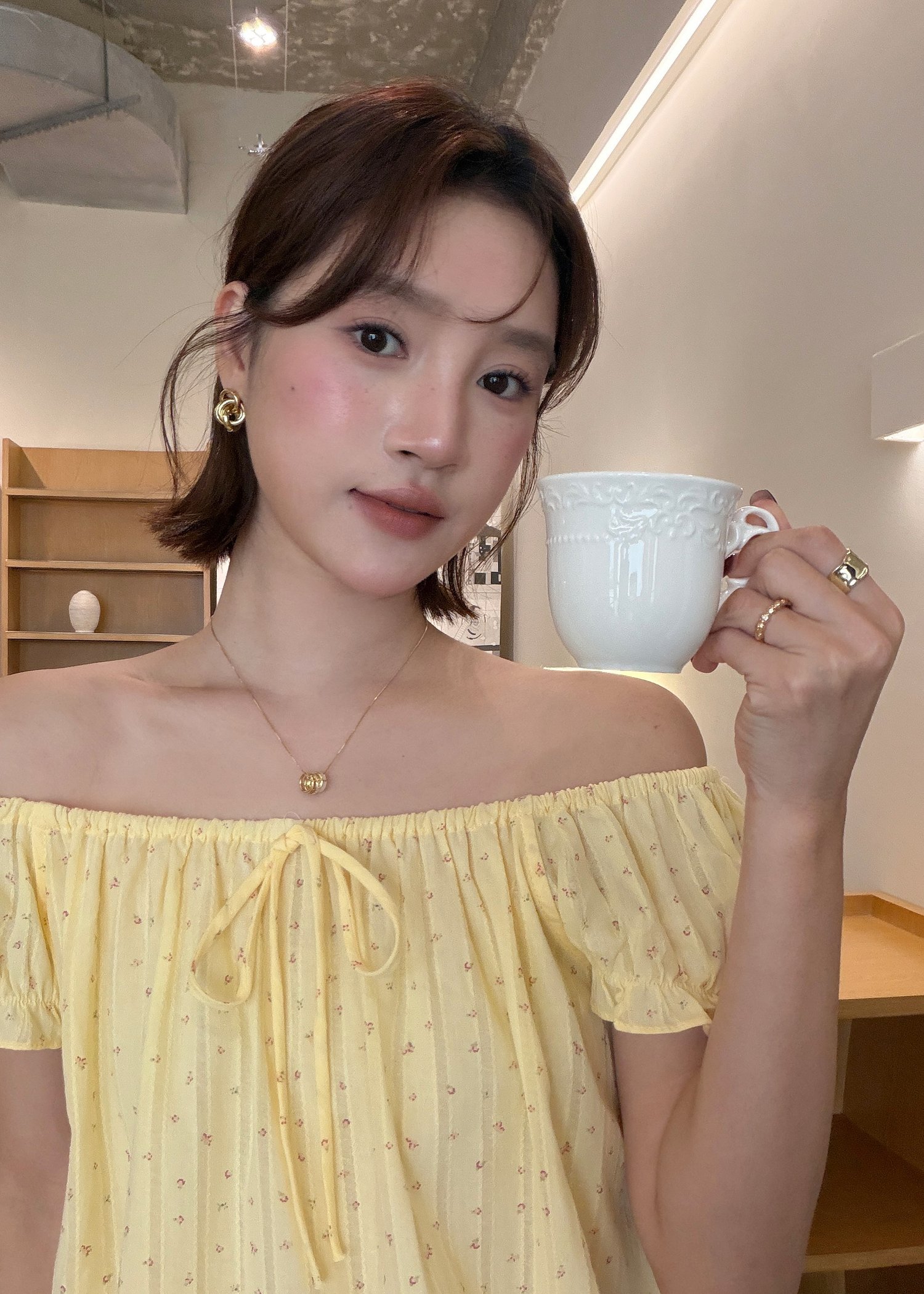 Janice Floral Blouse in Yellow