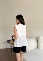 Yeon Floral Lacey Top in White