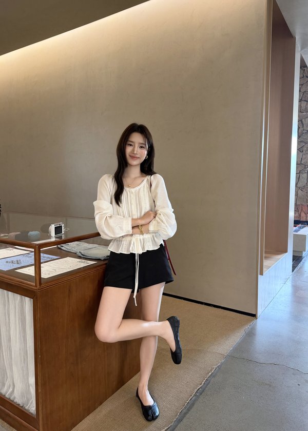 (BACKORDER) Elise Lacey Ribbon Blouse in White